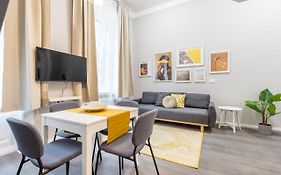 W33 - Prime Location - Comfortable Quality Apartments By Bqa
