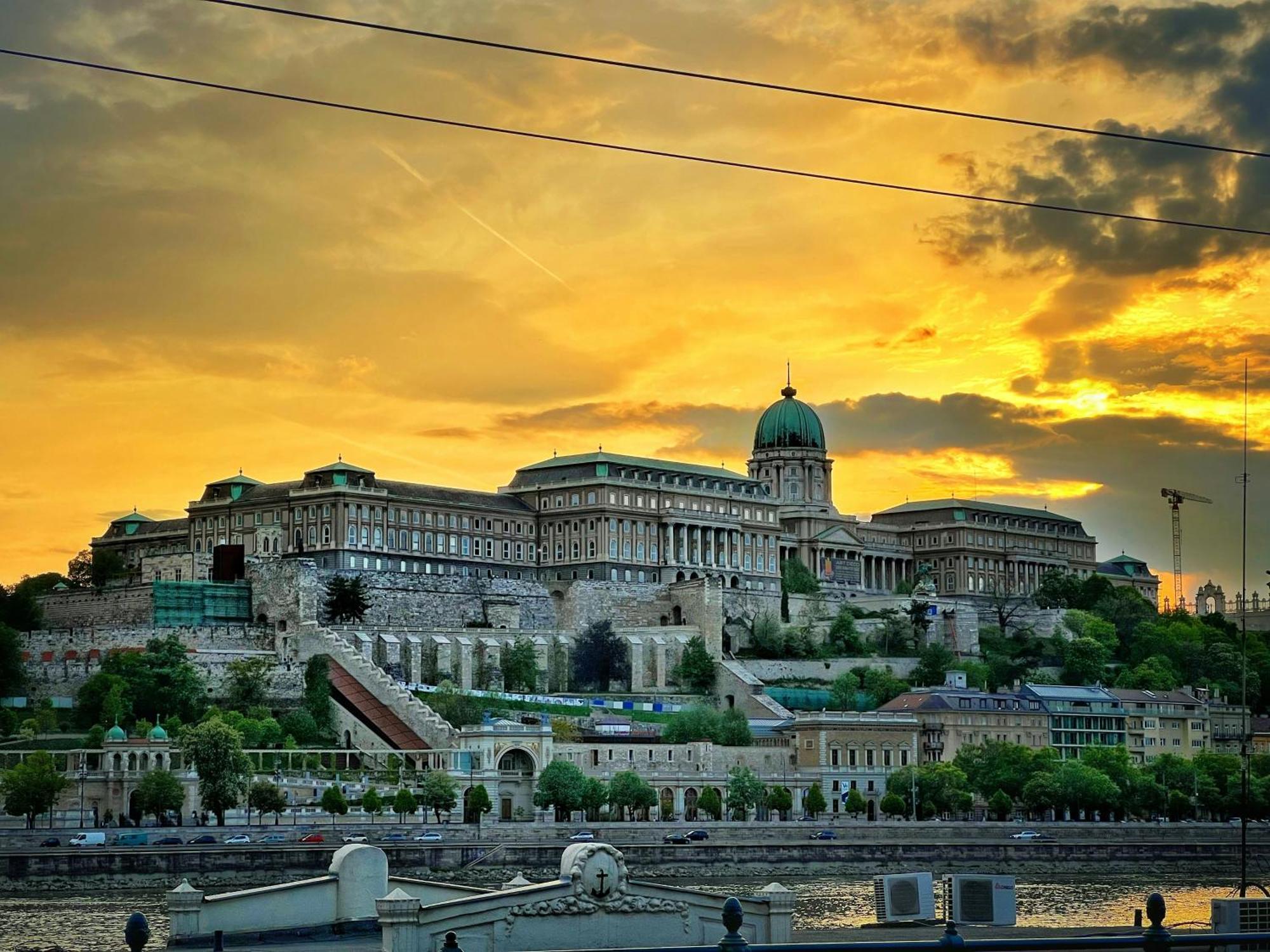 W33 - Prime Location - Comfortable Quality Apartments By Bqa Budapest Exteriör bild